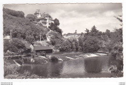 53 AMBRIERES LE GRAND N°22 L'Hôtel De Ville Le Barrage De La Varenne En 1963 VOIR ZOOM Pêcheur à La Ligne VOIR DOS - Ambrieres Les Vallees