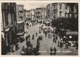 Cartolina - Postcard /   Viaggiata  /  Pozzuoli - Piazza Della Repubblica ( Gran Formato ) - Pozzuoli