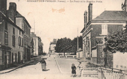 Aillant-sur-Tholon - La Poste Et La Rue Des Ponts - Aillant Sur Tholon