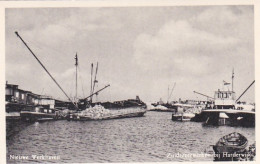 486717Zuiderzeewerken, Bij Harderwijk. Nieuwe Werkhaven.  - Den Oever (& Afsluitdijk)