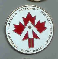 @@ Espace Fusée Navette Satellite Canada Astronautes Canadiens (3) @@fnm19 - Space