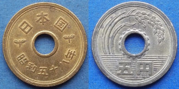 JAPAN - 5 Yen Year 58 (1983) "Rice Stalk" Y# 72a Hirohito (Showa), Reform Coinage (1926-1989) - Edelweiss Coins - Japón