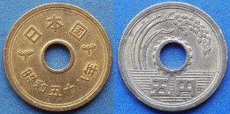 JAPAN - 5 Yen Year 58 (1983) "Rice Stalk" Y# 72a Hirohito (Showa), Reform Coinage (1926-1989) - Edelweiss Coins - Japan