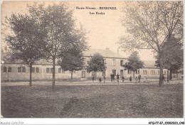 AFQP7-87-0619 - BESSINES - Les écoles  - Bessines Sur Gartempe