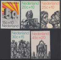 Holanda Netherlands 927/31 1971 50º Aniv. Universidades Populares Estatuas Mad - Autres & Non Classés