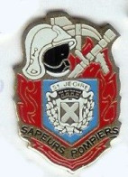 @@ Blason écusson Casque Sapeurs-pompiers Avec Piolet SAINT JEOIRE  Haute-Savoie @@pom29a - Bomberos