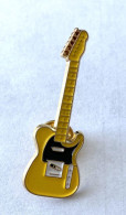 PINS MUSIQUE GUITARE JAUNE / NEUF / 33NAT - Musique