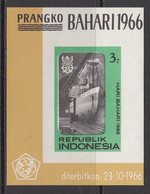 1966 Indonesia Ships Maritime Day Complete  Souvenir Sheet MNH - Indonesië