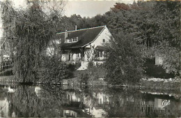 - Eure Et Loir -ref-A347- Cloyes Sur Le Loir - Les Bords Du Loir - Maison Aubord De L 'eau - - Cloyes-sur-le-Loir