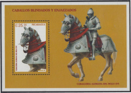 Nicaragua HB 270 1996 Caballos Blindados  Caballería Alemana Del Siglo XVI Hor - Nicaragua