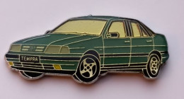 V55 Pin's FIAT TEMPRA Bleue Clair Achat Immédiat - Fiat