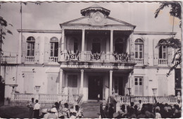 GUADELOUPE Basse Terre L' Hôtel De Ville - Basse Terre