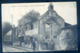 Cpa Du 95 Groslay  -- Rue Des écoles  -- La Ferme De La Chapelle    STEP81 - Groslay