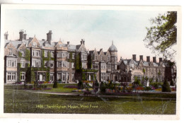 CB18. Vintage Postcard. Sandringham House, West Front - Otros & Sin Clasificación