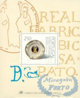 Portugal - 77-HB - 1991 Loza Portuguesa, Escudo Hojita Bloque De 1 Val. Nº 183 - Otros & Sin Clasificación