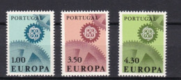 3 Timbres  Europa - CEPT  1967    Portugal Neufs **  N° Yvert & Tellier   1007 - 1008 - 1009  Europa - 1967