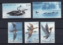 169 FINLANDE 1993 - Y&T 1189/93 - Oiseau - Neuf ** (MNH) Sans Charniere - Unused Stamps