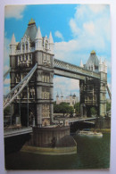 ROYAUME-UNI - ANGLETERRE - LONDON - The Tower And Tower Bridge - 1973 - Tower Of London