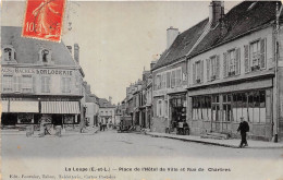 28-LA-LOUPE- PLACE DE L'HÔTEL DE VILLE ET RUE DE CHARTRES - La Loupe