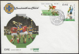 Irlande 1984 Y&T 548 Et 549 Sur FDC Association Gaélique D'athlétisme. Hurley (genre De Hockey Sur Gazon), Foot Gaélique - Rasenhockey