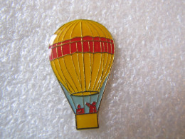 PIN'S    MONTGOLFIERE   BALLON - Airships