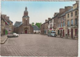 CHATELAUDREN  LA PLACE DE LA REPUBLIQUE - Châtelaudren