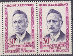 18189 Variété : N° 1202  Gaston Moutardier Blessures Au Menton Tenant à Normal ** - Unused Stamps