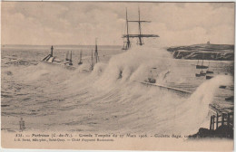 PORTRIEUX  GOELETTE SAGA COUVERTE PAR LES VAGUES - Pontrieux