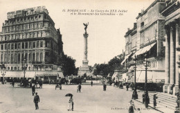 FRANCE - Bordeaux - Le Cours Du XXX Juillet Et Le Monument Des Girondins - BR - Animé - Carte Postale Ancienne - Bordeaux