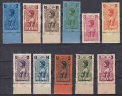 GABON SERIE TAXE COMPLETE N° 23/33 NEUFS GOMME COLONIALE ADHEREE SANS CHARNIERE - Impuestos