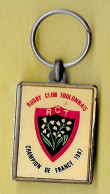 @@ Porte Clés Clefs Rugby Muguet RCT TOULON Bouclier De BRENNUS Champion De France 1987   (9x3.9) @@sp8 - Rugby