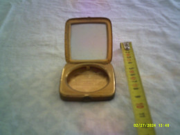 Jolie Boite Maquillage Dorée( Poudre + Miroir )- D'orsay Paris - Largeur 5cm ( Pas De Poudre ) - Beauty Products