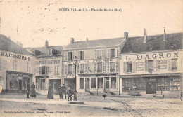 28-AUNEAU- PLACE DU MARCHE SUD - Auneau