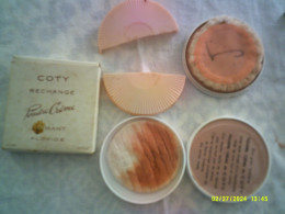 Boite Ancienne Maquillage + Recharge Neuve - Coty 1960 (poudre  Creme L'aimant)- Diametre 7cm,hauteur 1,5cm - Kosmetika