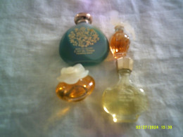 Joli Lot De 4 Miniature Ancienne - Nina Ricci - L'air Du Temps Etc Dont 1 Bain Moussant 15ml - Miniatures Femmes (avec Boite)