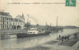 SAINT NAZAIRE - Le Remorqueur "Athlète" Dans Les écluses De La Nouvelle Entrée Du Port. - Tugboats