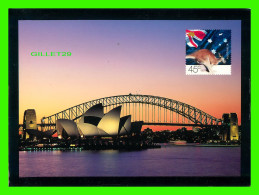 SYDNEY, AUSTRALIE - SYDNEY HARBOUR AT DUSK - PHOTO, TONY YEATES/WILDLIGHT - TRAVEL - DIMENSION 12X 16 Cm - - Autres & Non Classés