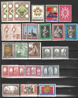 Vatican Lot  25 Timbres Neufs** - Verzamelingen