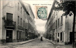 Neuville-sur-Saône Rue Victor-Hugo Rhône Cpa Voyagée En TB.Etat - Neuville Sur Saone