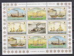 Sao Tome Et Principe - BATEAUX A VAPEUR -   BL XXL- MNH - Schiffe