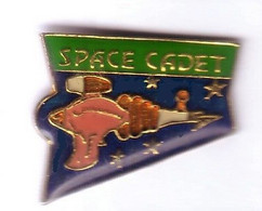 D159 Pin's SPACE CADET ESPACE FUSEE  Achat Immédiat - Espace