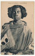 CPA - MADAGASCAR - Femme De L'Ile Mayotte - Madagascar