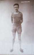 Carte Photo LOUIS PHILIPS - Coureur De Demi Fond 800 M Paris (1920 Et 1925) - Avec Chaussures Pointes D'époque - 4 Scans - Athlétisme