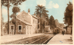 Cerizay. La Gare. (Avec Train) - Cerizay