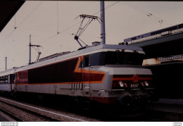 Photo Diapo Diapositive Slide TRAIN Wagon Locomotive Electrique SNCF 6557 Le 15/03/1996 VOIR ZOOM - Dias