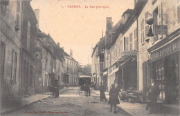 Tannay – La Rue Principale Animée  - Tannay