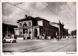 Bonn A. Rhein , Bundesbahnhof (Gelaufen 1957 , Nachgebühr Stempel) - Bonn