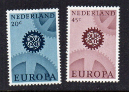 1967 Nederland Mi N° 878/879  : ** MNH, Postfris, Postfrisch , Neuf Sans Charniere - 1967