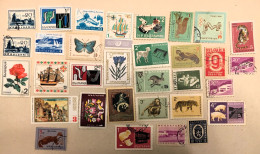 LOT DE  32 TIMBRES OBLITERES BULGARIE SEULS OU EN PAIRES DIFFERENTS - Lots & Serien