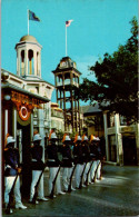 6-3-2025 (2 Y 18) USa - Hawaii - King's Alley Honor Guards - Uniformes